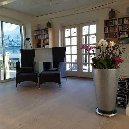 Poolvilla 7 Bedrooms, 3 Bathrooms Villa *